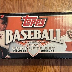 Topps 2009 Baseball Card Set - Red, Black, White